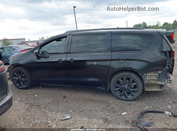 2C4RC1GG0KR634568 2019 CHRYSLER PACIFICA Black Widok wnętrza 360 stopni
