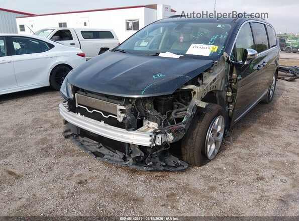 2C4RC1GG0LR258701 2020 CHRYSLER PACIFICA Black Front view