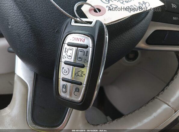 2C4RC1GG0LR258701 2020 CHRYSLER PACIFICA Black Dashboard view
