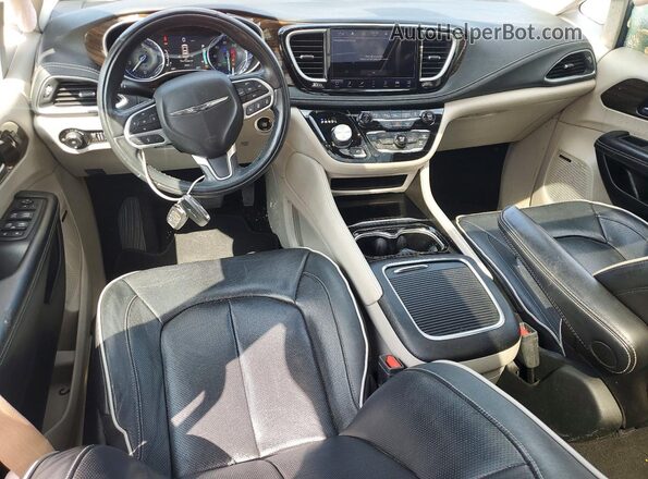 2C4RC1GG0NR138884 2022 CHRYSLER PACIFICA Gray 