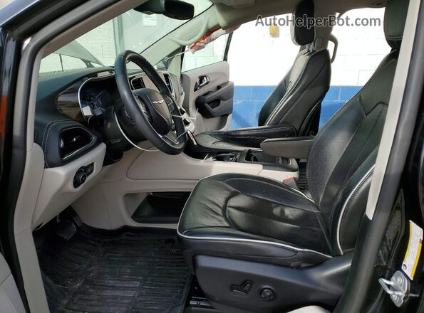 2C4RC1GG0PR557580 2023 CHRYSLER PACIFICA Black Vista interior delantera