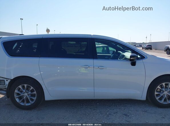 2C4RC1GG1TR206087 2026 CHRYSLER PACIFICA White Widok wnętrza 360 stopni