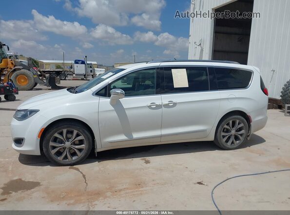 2C4RC1GG2HR635522 2017 CHRYSLER PACIFICA White Панорамний вид салону 360°