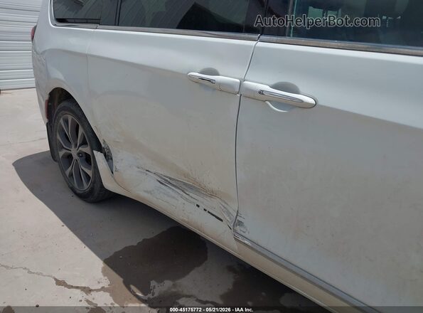 2C4RC1GG2HR635522 2017 CHRYSLER PACIFICA White Вид спереду