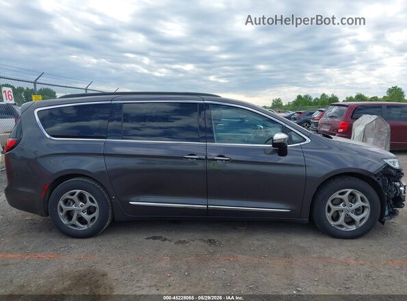 2C4RC1GG2PR582125 2023 CHRYSLER PACIFICA Gray 