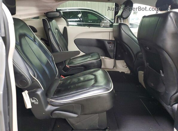 2C4RC1GG3NR176514 2022 CHRYSLER PACIFICA Gray 