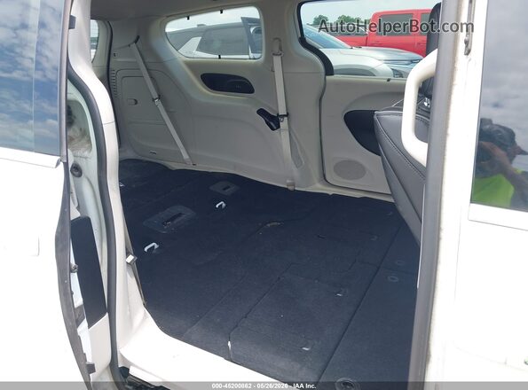 2C4RC1GG6KR617645 2019 CHRYSLER PACIFICA White VIN კოდის სტიკერის ხედი