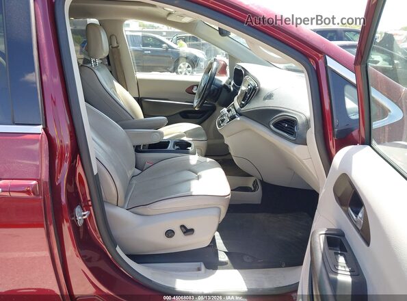 2C4RC1GG6LR275857 2020 CHRYSLER PACIFICA Red Вид салону спереду