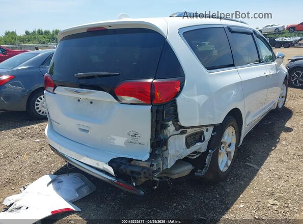 2C4RC1GG7LR176061 2020 CHRYSLER PACIFICA White 