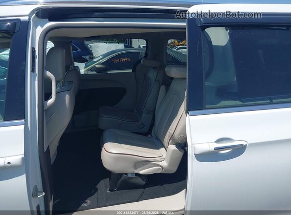 2C4RC1GG7LR176061 2020 CHRYSLER PACIFICA White VIN კოდის სტიკერის ხედი