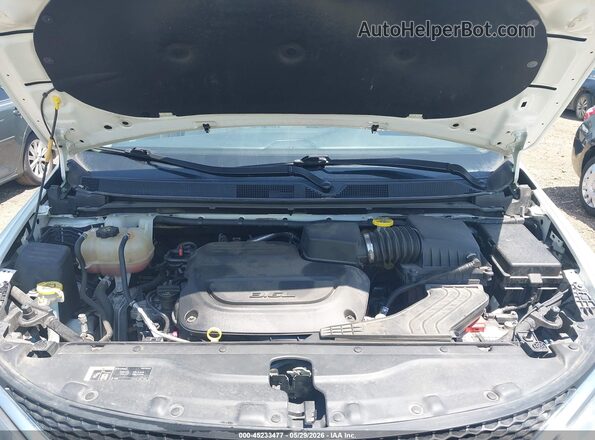 2C4RC1GG7LR176061 2020 CHRYSLER PACIFICA White უკანა ხედი