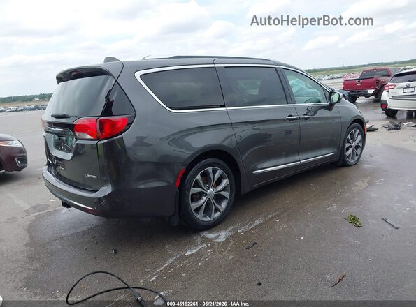 2C4RC1GG8JR158505 2018 CHRYSLER PACIFICA Gray Задня права чверть