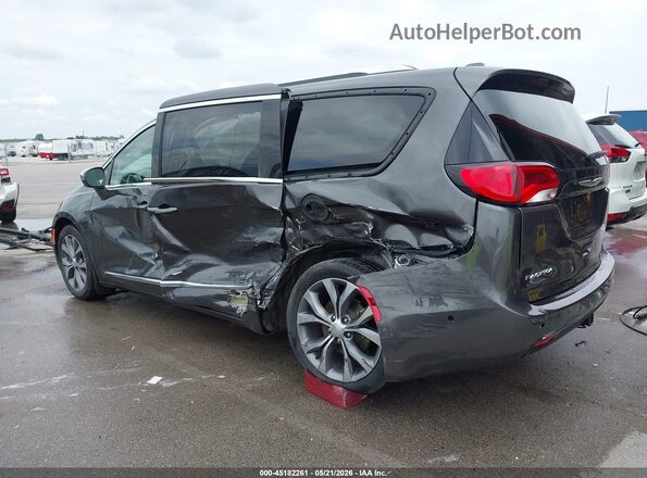 2C4RC1GG8JR158505 2018 CHRYSLER PACIFICA Gray Вид спереду
