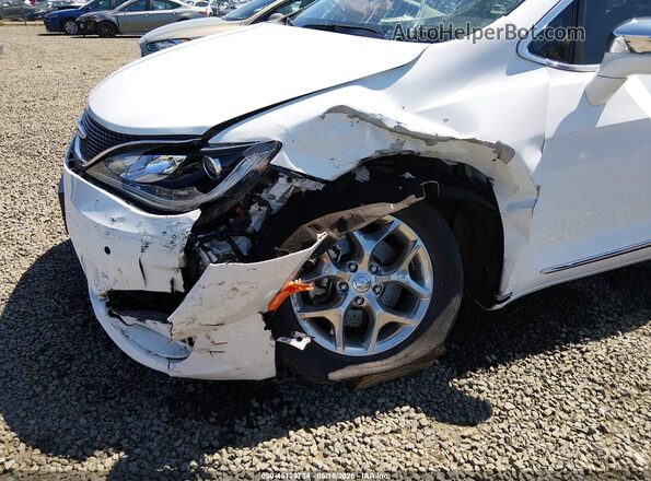 2C4RC1GG9JR358356 2018 CHRYSLER PACIFICA Белый 