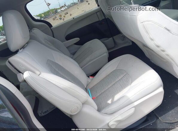 2C4RC1H78LR211057 2020 CHRYSLER PACIFICA Красный Вид наклейки с VIN-кодом