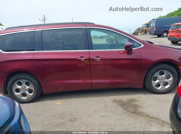 2C4RC1H78LR211057 2020 CHRYSLER PACIFICA Красный Вид задней части салона