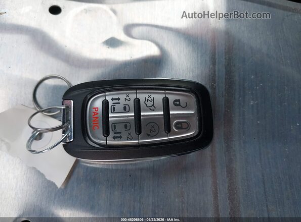 2C4RC1L72NR206771 2022 CHRYSLER PACIFICA Серый Вид панели приборов