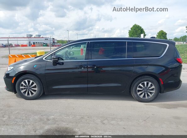 2C4RC1L75PR584201 2023 CHRYSLER PACIFICA Black Widok wnętrza 360 stopni