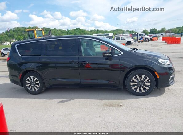 2C4RC1L75PR584201 2023 CHRYSLER PACIFICA Black Widok wnętrza z tyłu