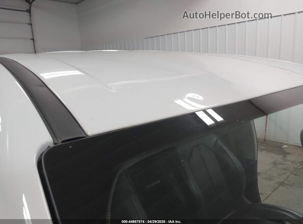 2C4RC1L78PR562631 2023 CHRYSLER PACIFICA White Widok wnętrza z tyłu