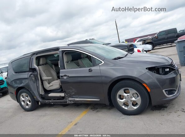 2C4RC1N70JR230347 2018 CHRYSLER PACIFICA Gray Widok wnętrza 360 stopni