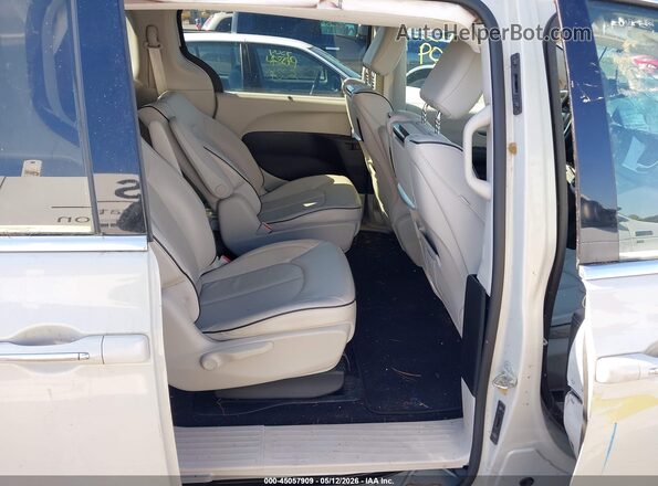 2C4RC1N7XKR590890 2019 CHRYSLER PACIFICA White VIN კოდის სტიკერის ხედი