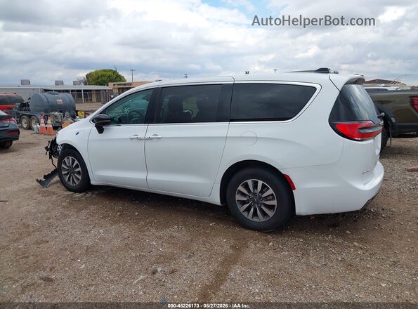2C4RC1S70RR153642 2024 CHRYSLER PACIFICA White Widok wnętrza 360 stopni