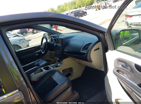 2C4RDGCG0JR268325 2018 DODGE GRAND CARAVAN Gray Вид салону спереду