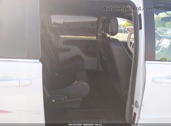 2C4RDGCG2HR573450 2017 DODGE GRAND CARAVAN White Widok naklejki z numerem VIN