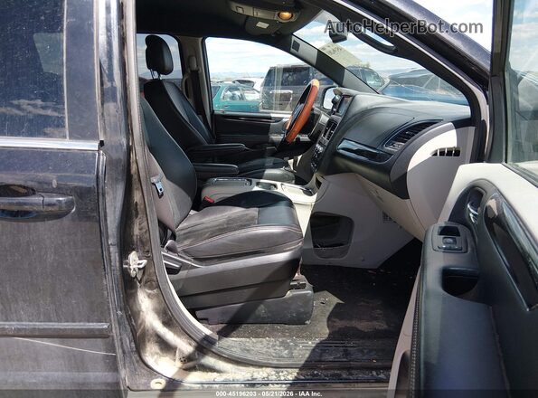 2C4RDGCG2HR685181 2017 DODGE GRAND CARAVAN Black Front interior view