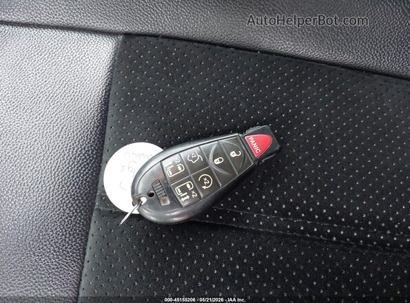 2C4RDGCG2HR800152 2017 DODGE GRAND CARAVAN Black Widok deski rozdzielczej