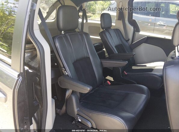 2C4RDGCG2JR360052 2018 DODGE GRAND CARAVAN Beige 