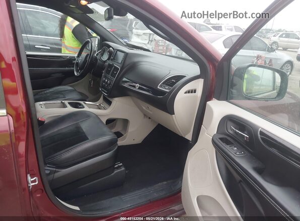 2C4RDGCG4JR267288 2018 DODGE GRAND CARAVAN Maroon Front interior view