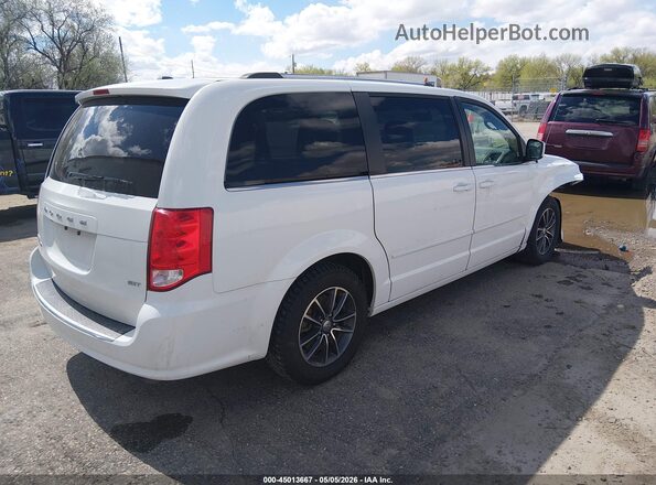 2C4RDGCG5HR716536 2017 DODGE GRAND CARAVAN White 