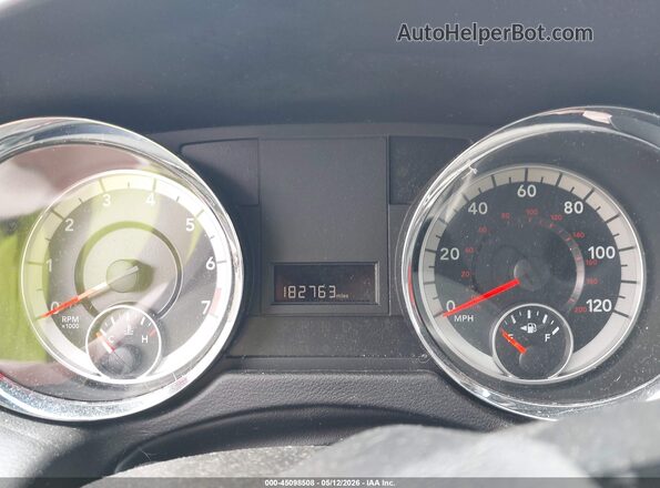 2C4RDGCG7JR360953 2018 DODGE GRAND CARAVAN White Հետևի նստատեղերի տեսք