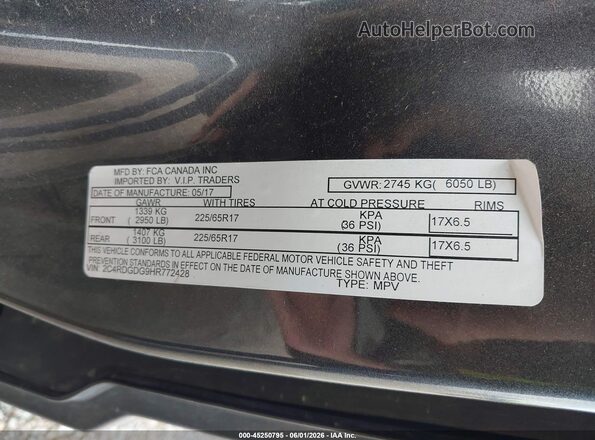 2C4RDGDG9HR772428 2017 DODGE GRAND CARAVAN Gray Engine compartment view
