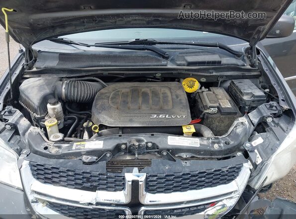 2C4RDGDG9HR772428 2017 DODGE GRAND CARAVAN Gray Rear view