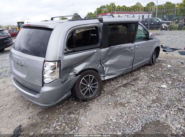 2C4RDGEG0JR298891 2018 DODGE GRAND CARAVAN Silver Rear right