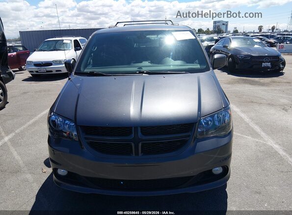 2C4RDGEG2JR342955 2018 DODGE GRAND CARAVAN Gray Вид спереду