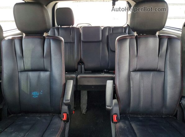 2C4RDGEG8LR169140 2020 DODGE GRAND Maroon Widok tylnych siedzeń