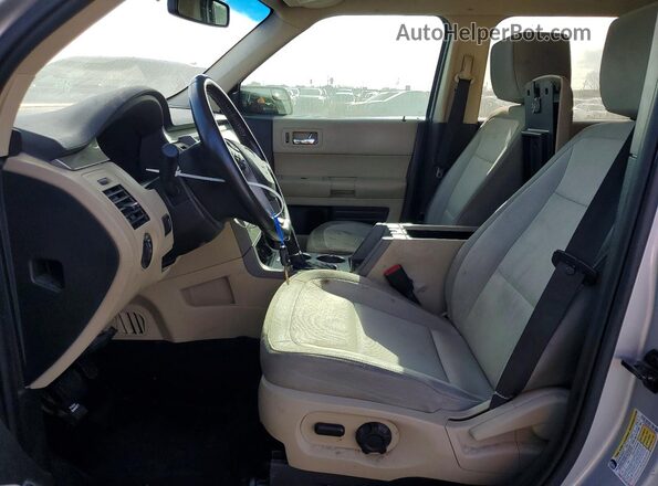 2FMGK5B83GBA06632 2016 FORD FLEX Silver Вид салону спереду