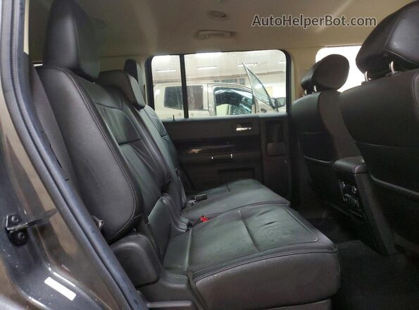 2FMGK5C80KBA38137 2019 FORD FLEX Gray Widok wnętrza z tyłu