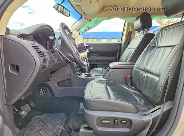 2FMGK5C8XJBA00588 2018 FORD FLEX Желто-коричневый 