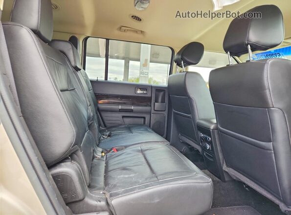 2FMGK5C8XJBA00588 2018 FORD FLEX Желто-коричневый 