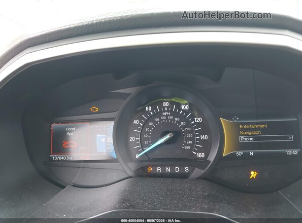 2FMPK3J86HBC40822 2017 FORD EDGE White Vista de los asientos traseros