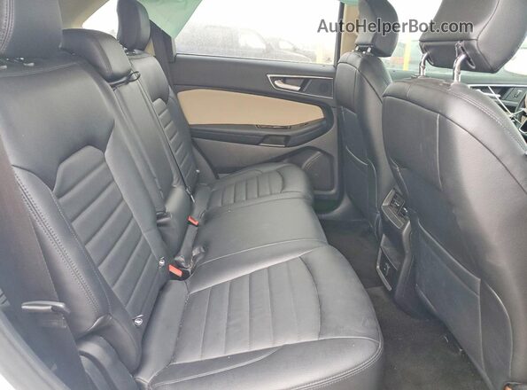 2FMPK3J97JBC56414 2018 FORD EDGE White Widok wnętrza z tyłu