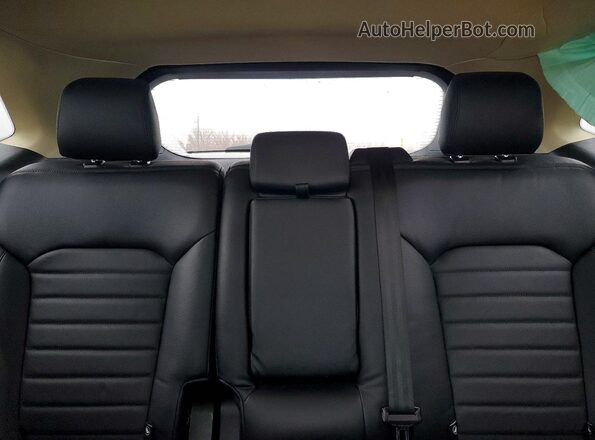 2FMPK3J97JBC56414 2018 FORD EDGE White Widok tylnych siedzeń