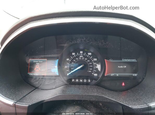 2FMPK3K8XJBC32937 2018 FORD EDGE Silver Rear seats view