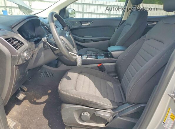 2FMPK4G92KBB30881 2019 FORD EDGE Silver Front interior view