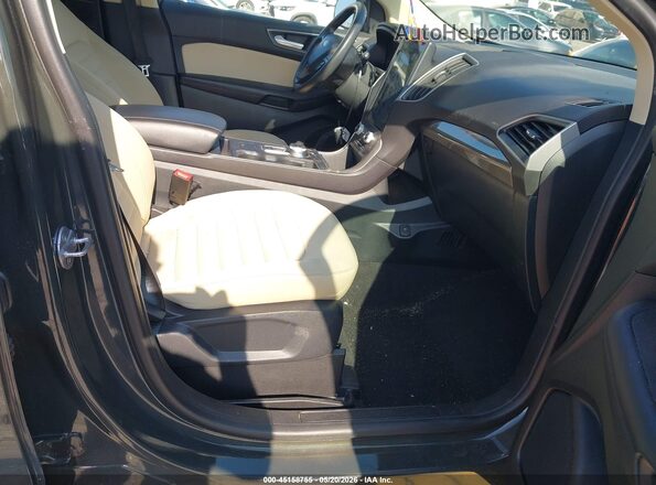 2FMPK4G97RBA65875 2024 FORD EDGE Green Вид салону спереду